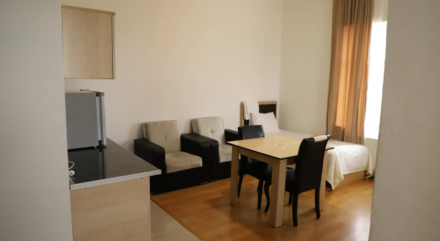 Arena Qakh Hotel, Rezerwuj Hotel Hotele w Gakh district z Basenem, Basen