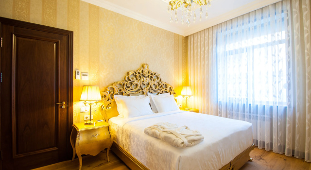 Апартаменты с 2 комнатами с балконом и с красивым видом из окна Monday Royal apart hotel
