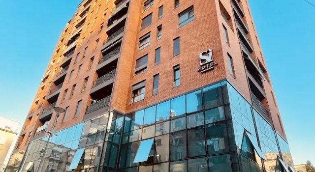 Si Hotel Tirana, Забронировать Отель Тирана область Тирана
