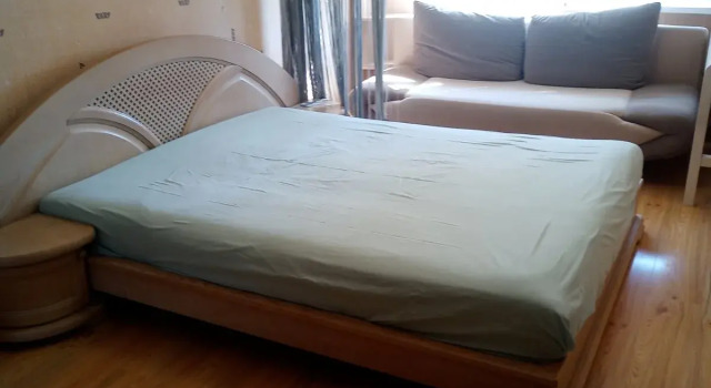 Квартира трехкомнатная возле западного рынка, Забронировать Апартаменты/квартира Минск Минская область, рядом с Кунцевщина