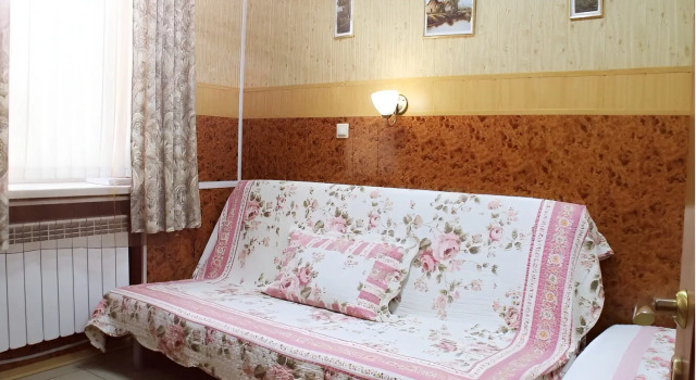 Апартаменты у Колонады