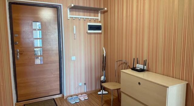 Uyutnaya Kvartira po Dzerzhinskogo Flat, Rezervasyon Daire Yakutia otoparklı oteller, Otopark
