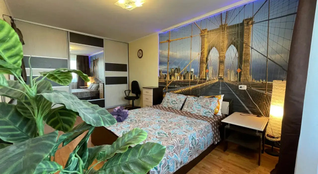 Uyutnaya Kvartira S Vidom Na Gorod I Park Flat