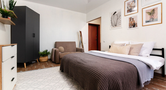 1-K. Kvartira, 36 M Flat, Boek Appartement Kirovsky Administrative District Omsk