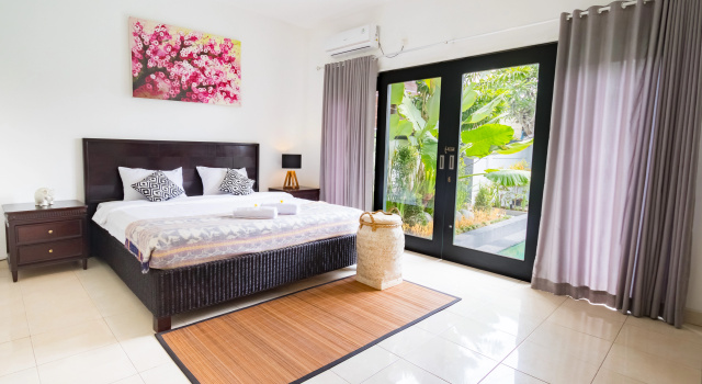Вилла Вилла Villa with Amazing Pool and Rooftop Sun Terrace