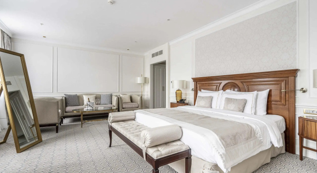 Двухместный полулюкс Премьер с видом на город Отель Tsar Palace Luxury Hotel & SPA