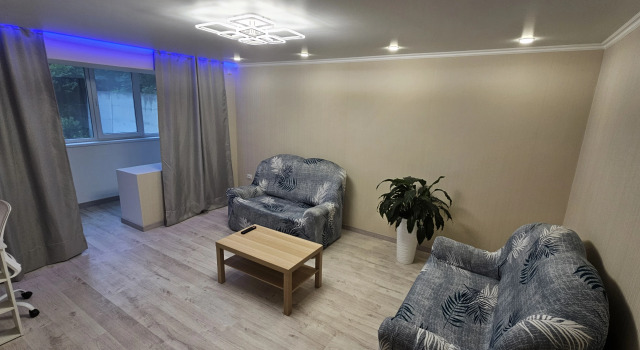 Dvukhkomnatnaya V Tikhom Dvore S Novym Remontom I Tekhnikoy Flat, Брондау Пәтер Zheleznovodsk Predgorny District