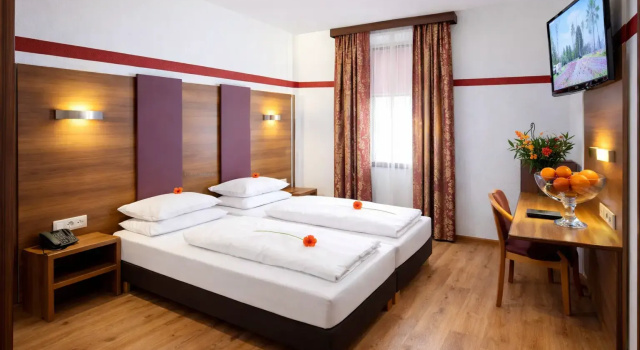 Номер Standard с 2 комнатами TIPTOP Hotel Burgschmiet Garni