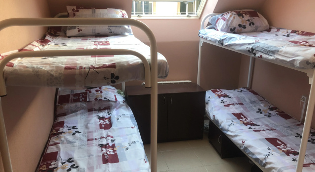 Кровать в общем номере (мужской номер) Хостел Markaz