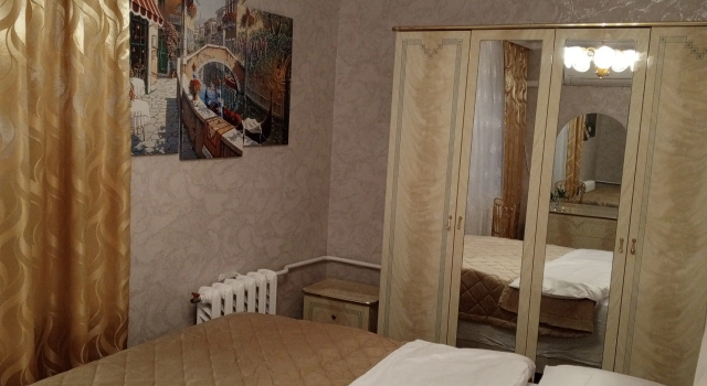 2kh Komnatnaya V Tsentre Flat, Réserver Appartement Kaliningrad Kaliningrad Region
