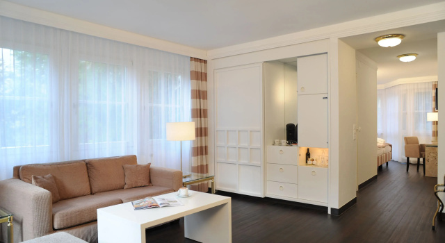 Одноместный полулюкс relexa hotel Schatten Stuttgart