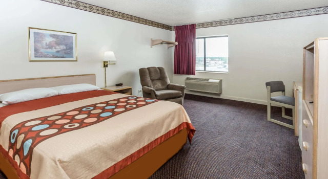 Номер Standard Super 8 by Wyndham Morris