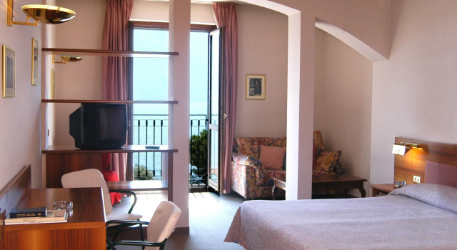 Двухместный номер Standard Albergo Moderno