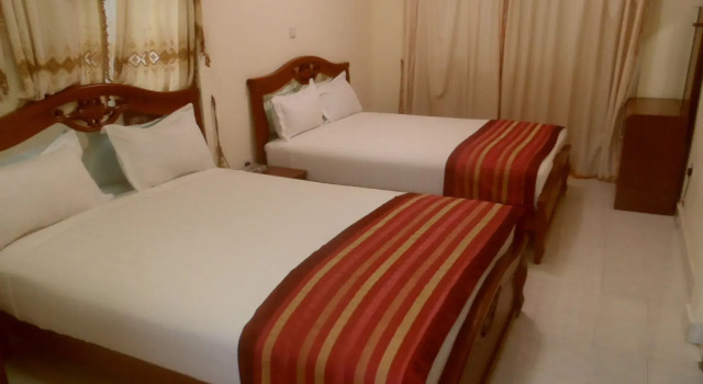 Четырёхместное шале Executive De Holiday Beach Hotel