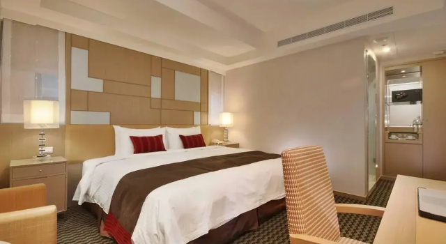 Двухместный люкс Tokyo International Hotel