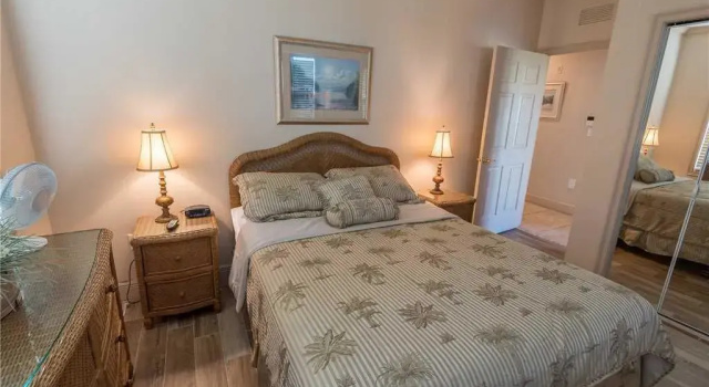 Sandcastle 4 Apartment 3, Забронировать Апартаменты/квартира Брейдентон Sarasota Area