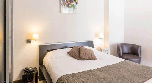Одноместный номер Standard Logis Hôtel L'Oliveraie