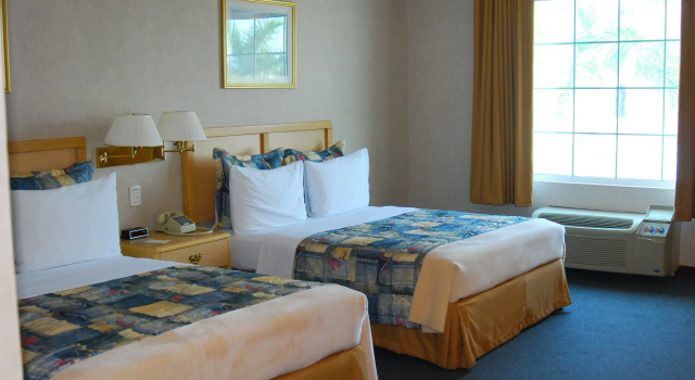 Четырёхместный номер Standard Rio Vista Inn Business High Class Tampico