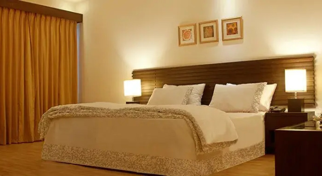 Люкс Deluxe Hotel One Down Town