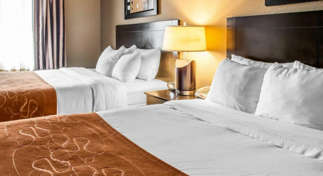 Люкс Comfort Suites Hobbs