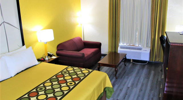 Номер Comfort Super 8 by Wyndham Ft Stockton