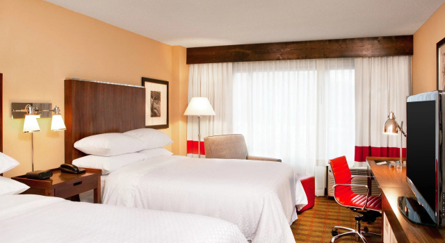 Четырёхместный номер Standard Sheraton Nashville Brentwood