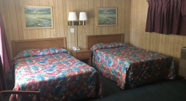 Четырёхместный номер Standard Elmwood Motor Lodge