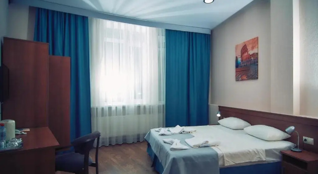 Standard Large Double room Kolizej Na Volzalnoy Hotel