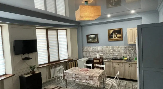 33M2 Studio Flat, Забронировать Отель Кисловодск Кавминводы, рядом с Минутка