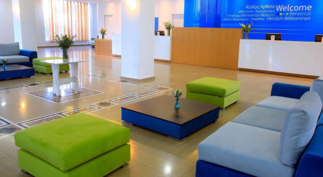 “Kiotari Miraluna Beach Resort”, 予約 ホテル キオタリ ロードスタウン